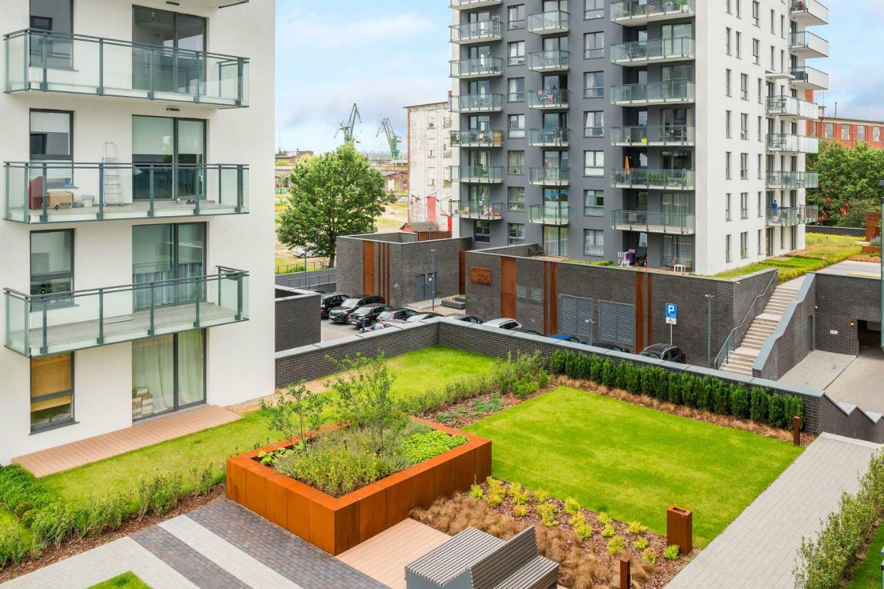 Via Apartments Deluxe Gdansk Exterior photo